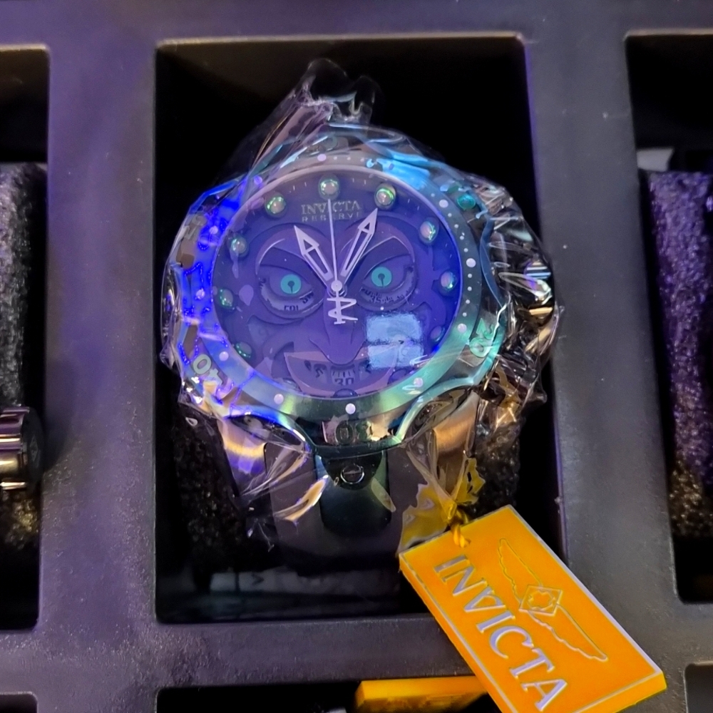Invicta Joker DC Comics 52 mm Chronograph 30064